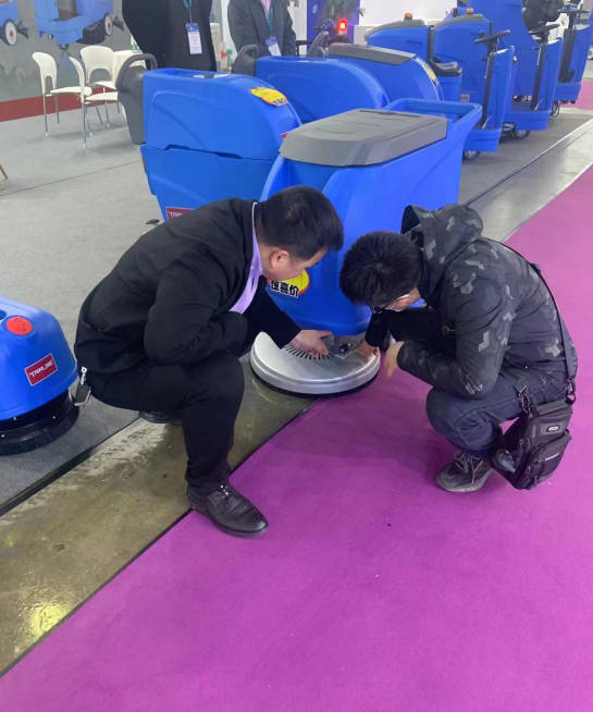 安阳小型电动洗地机是否适合用于环卫保洁