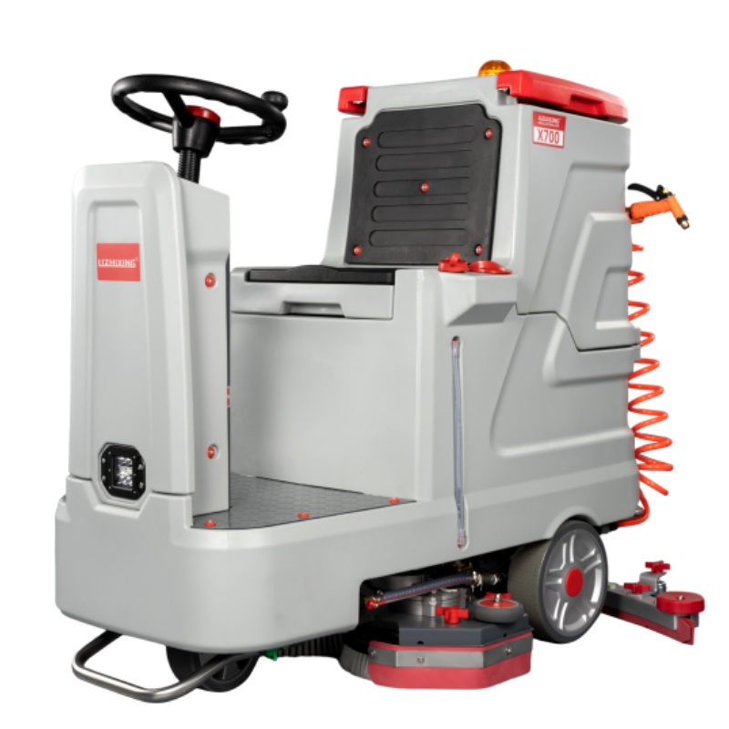 安阳坦洁全自动驾驶式洗地机X700